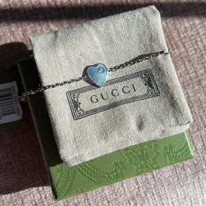 NWT GUCCI SILVER INTERLOCKING G HEART ENAMEL BRACELET